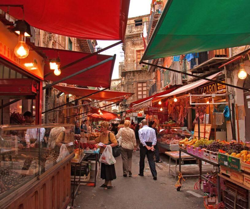Casetta Poli- Appartamento Con Terrazza - Centro Storico Palermo Esterno foto